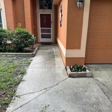 House-wash-and-driveway-cleaning-in-Sanford-FL 1